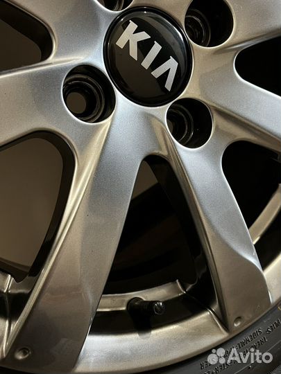 R15 Viatti Brina V-521 185/65, PCD 4x100 DIA 54.1