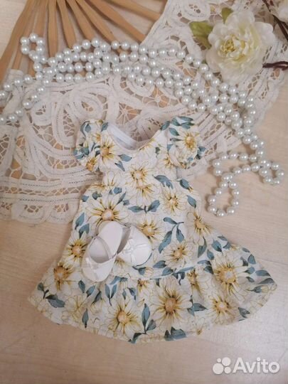 Аутфиты от Paola Reina