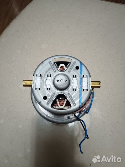 Мотор на пылесос