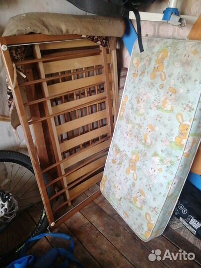 Детская кровать с матрасом бу