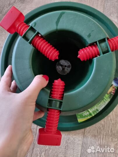 Подставка под елку