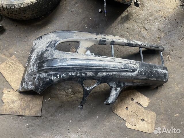 Кронштейн переднего бампера левый Mercedes Benz E