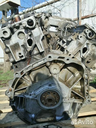 Двигатель vq35de