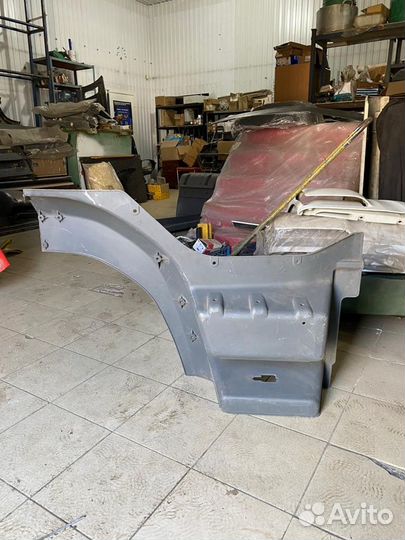 DAF 75-85 CF Корпус подножки левый передний