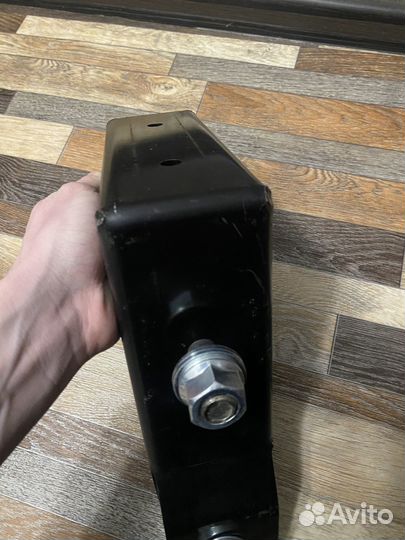 Кронштейн запасного колеса с замком ГАЗель