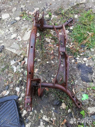 Балка задняя Шкода Йети