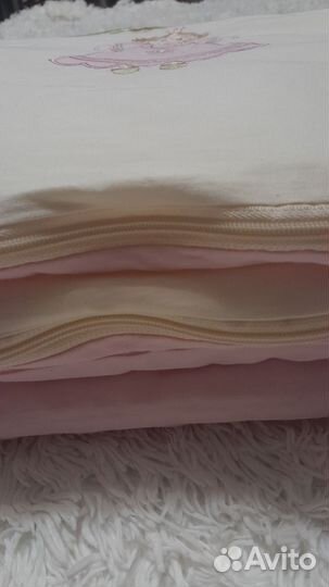 Бортики в детскую кроватку для девочки