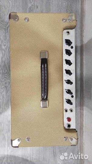 Комбик Peavey Classic 30