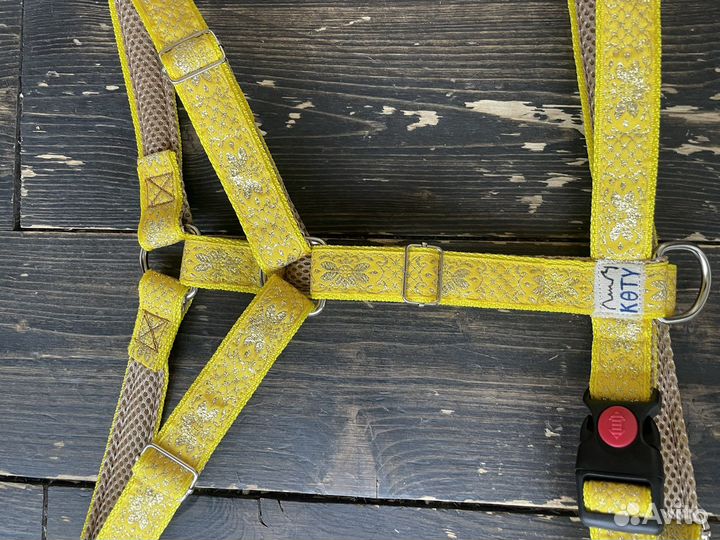 Шлейка для собаки