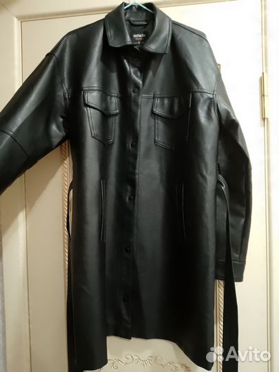 Женская верхняя одежда размер L