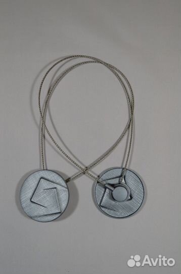 Магнит - подхват для штор 