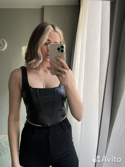 Топ из экокожи 44