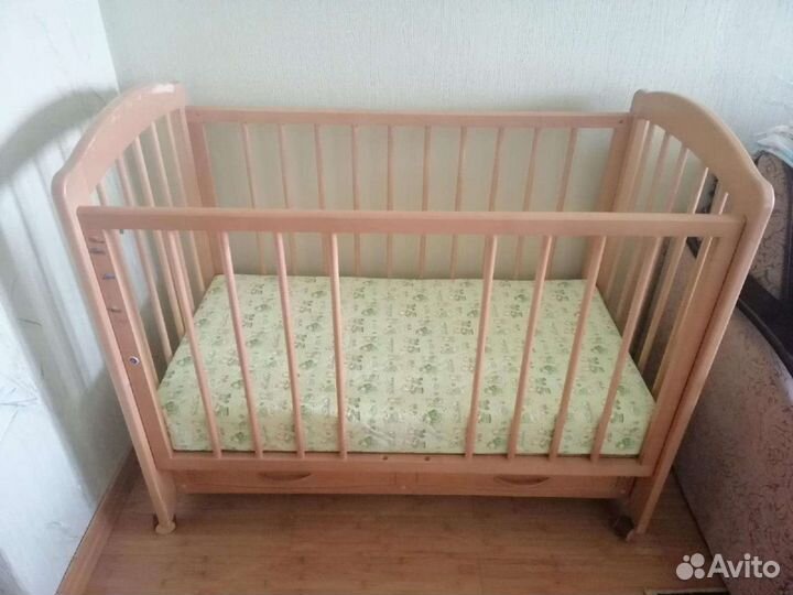 Детская кровать с ящиком 