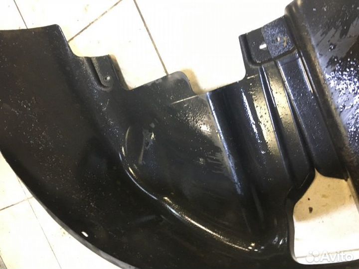 Подкрылок задний правый Volkswagen Polo 5 cfna