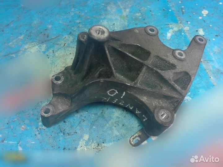 Кронштейн гидроусилителя Mitsubishi Lancer (CX CY)