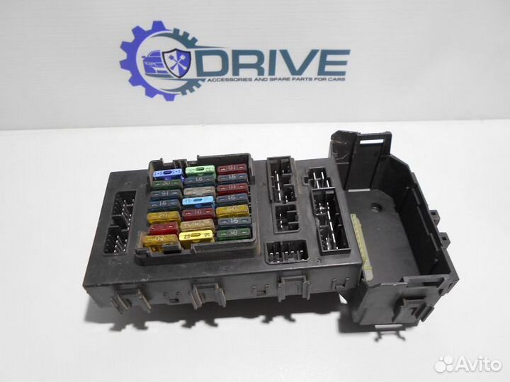 Блок предохранителей Kia Clarus