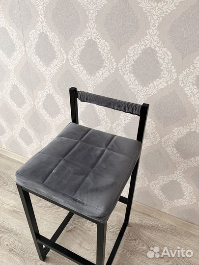 Стул барный