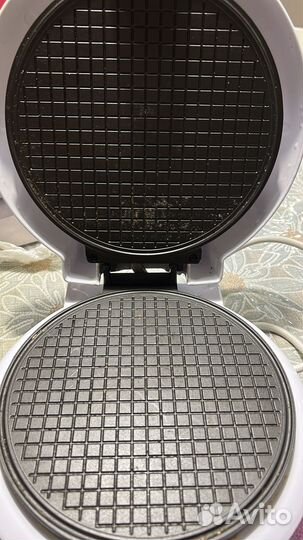 Электрическая вафельница