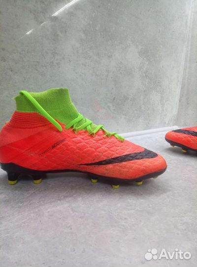 Бутсы nike hypervenom