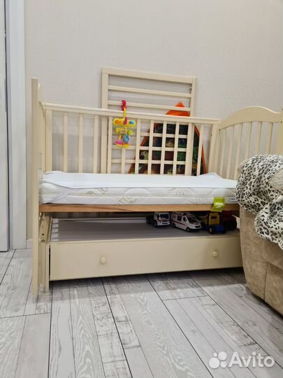 Детская кроватка лель с маятником и ящиком