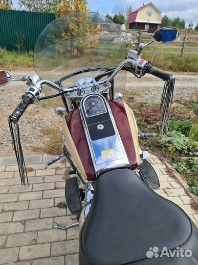 Suzuki Intruder 1500 LC