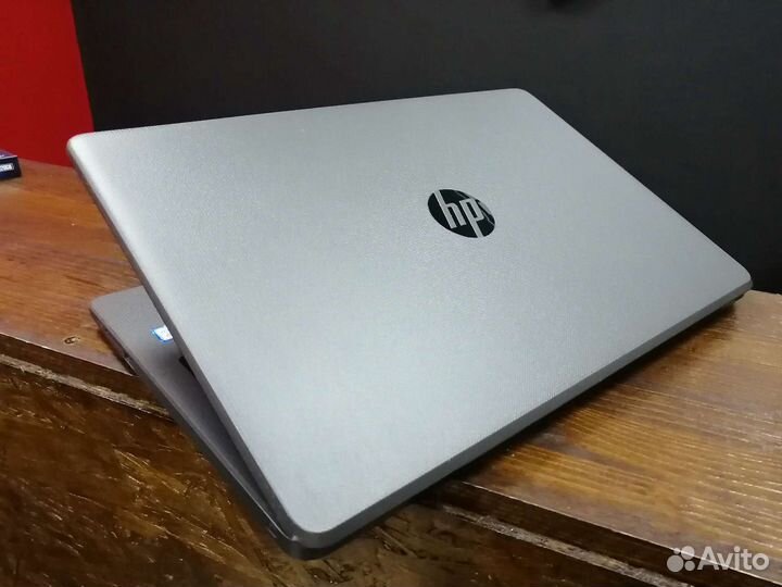 Мощный ноутбук для учебы и работы i3/8Gb/240SSD