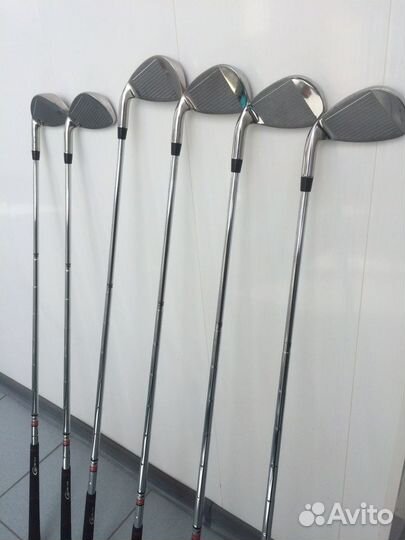 Набор клюшек для гольфа
