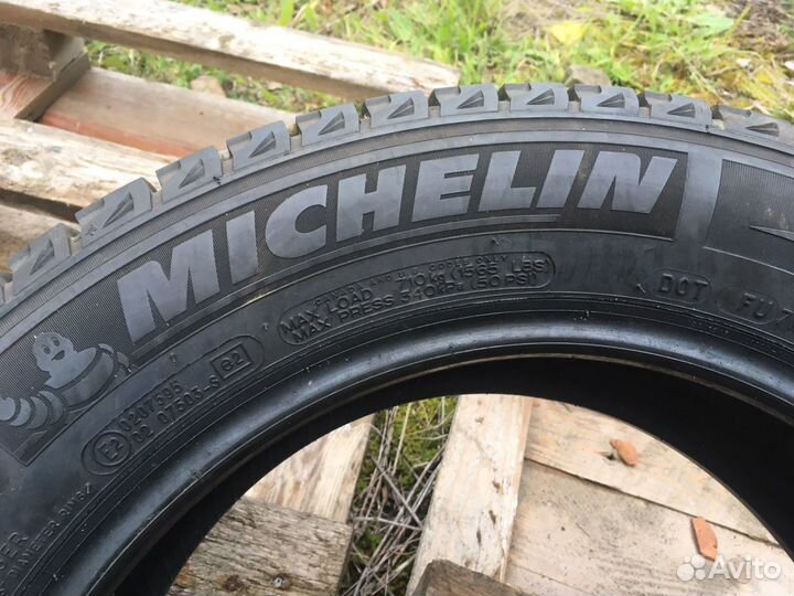 Michelin X-Ice XI2 205/60 R16