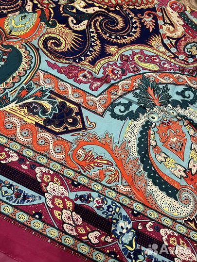 Шелковый платок большой Etro фуксия цветной