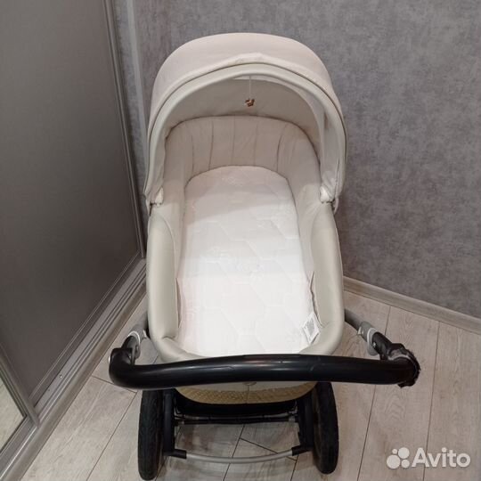 Коляска-люлька Peg Perego