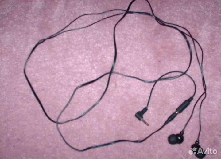 Гарнитура от телефона Nokia 6300