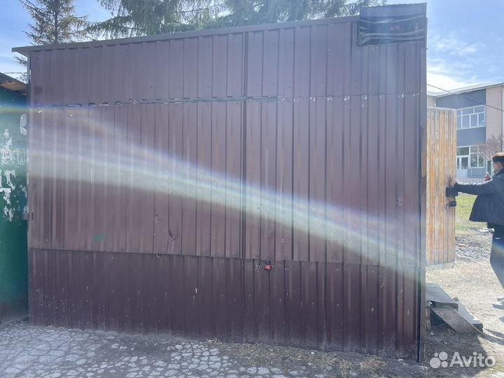 Металлический киоск