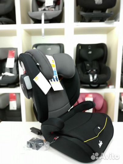 Автокресло 15-36кг изофикс Joie duallo tuxedo