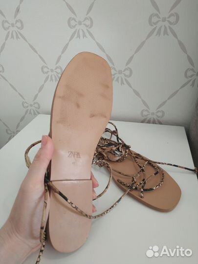 Босоножки Zara 40