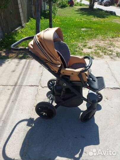 Коляска 3 в 1 Delorean