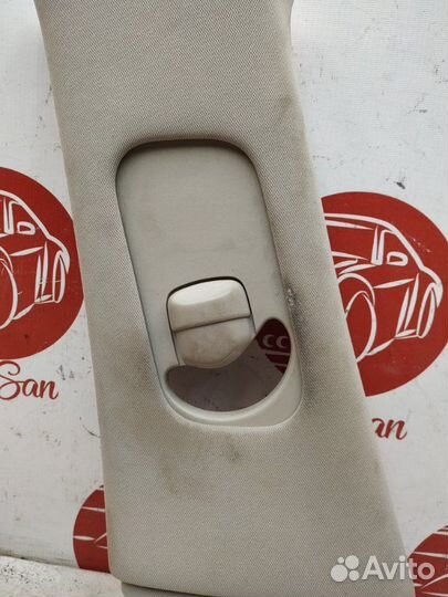 Обшивка центральной стойки левая Infiniti Fx35 S51