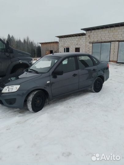 LADA Granta 1.6 МТ, 2018, 140 000 км