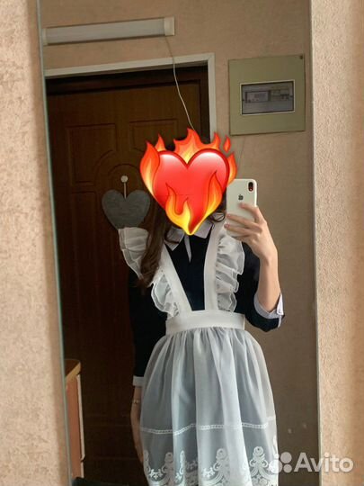 Белый школьный фартук