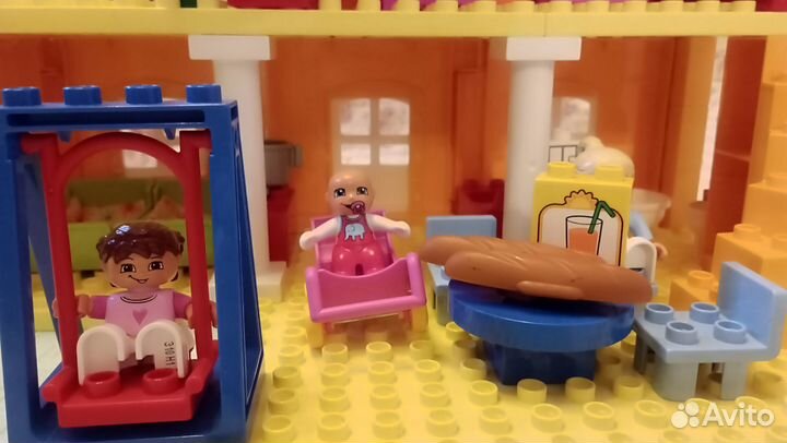 Lego Duplo 5639. Дом для семьи