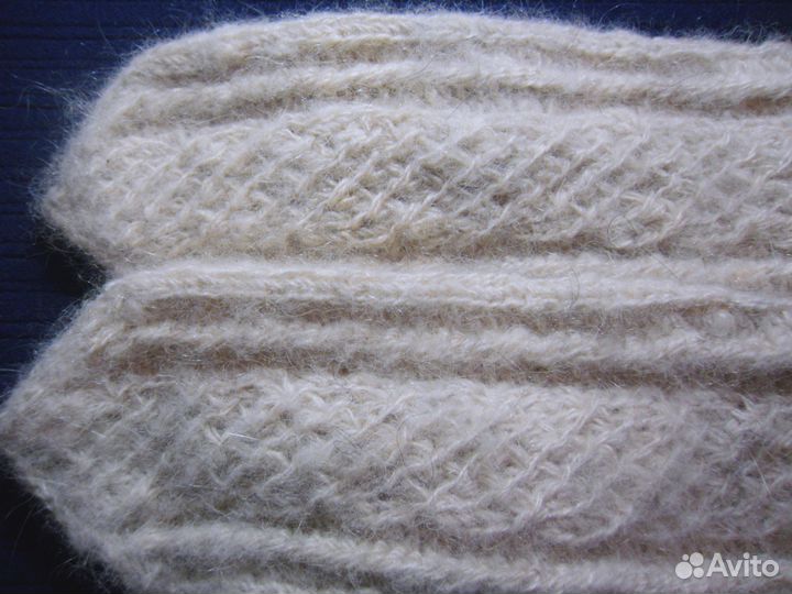 Варежки женские из собачьей шерсти Метелица