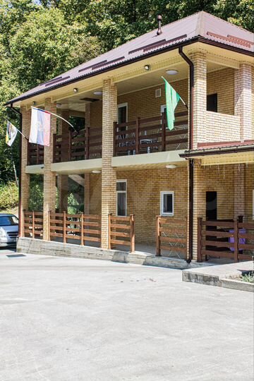 Комната 80 м², 2/2 эт.