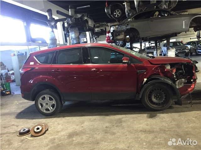 Разбор на запчасти Ford Escape 2015