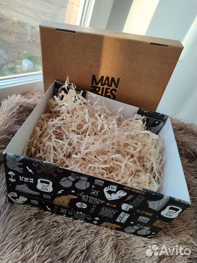 Коробка подарочная