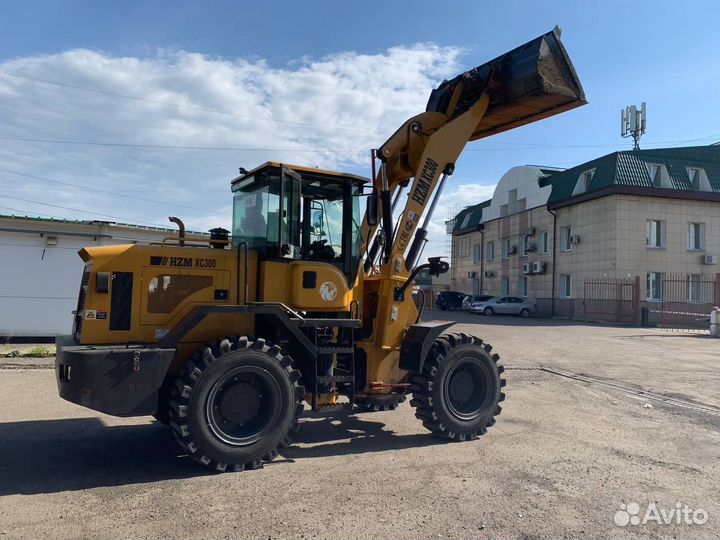 Фронтальный погрузчик HZM XC300, 2022