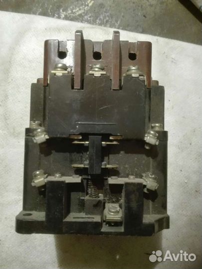 Трансформатор,выключатель автоматический