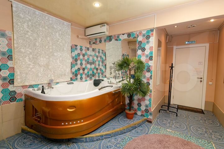 Комната 25 м², 1/6 эт.