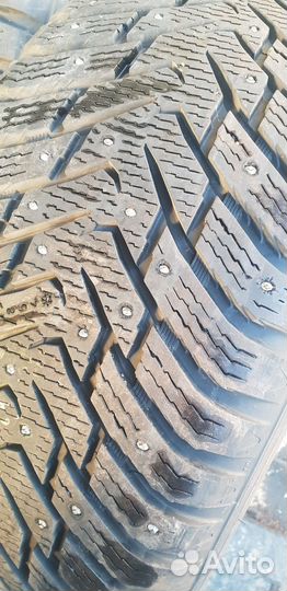 Nokian Tyres Hakkapeliitta 8 275/55 R19