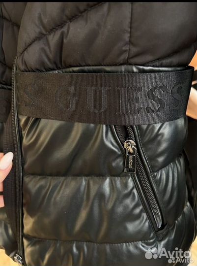 Куртка женская Guess