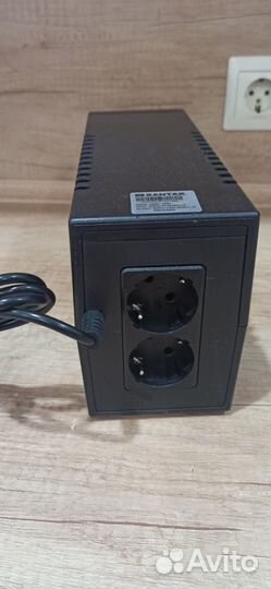 Новые бесперебойники santak R650