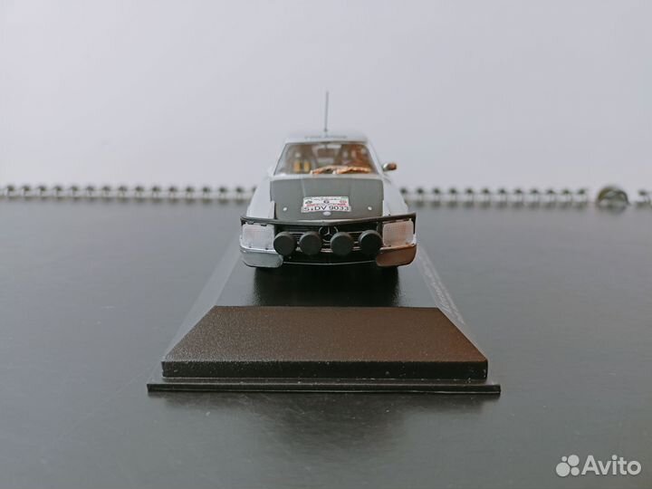 1/43 Mercedes-Benz 450 slc